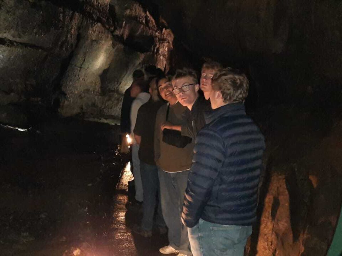 大理石拱门洞穴